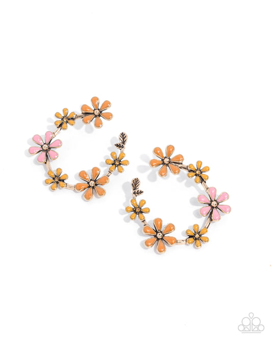 Wreathed Welcome Gold hoop earrings