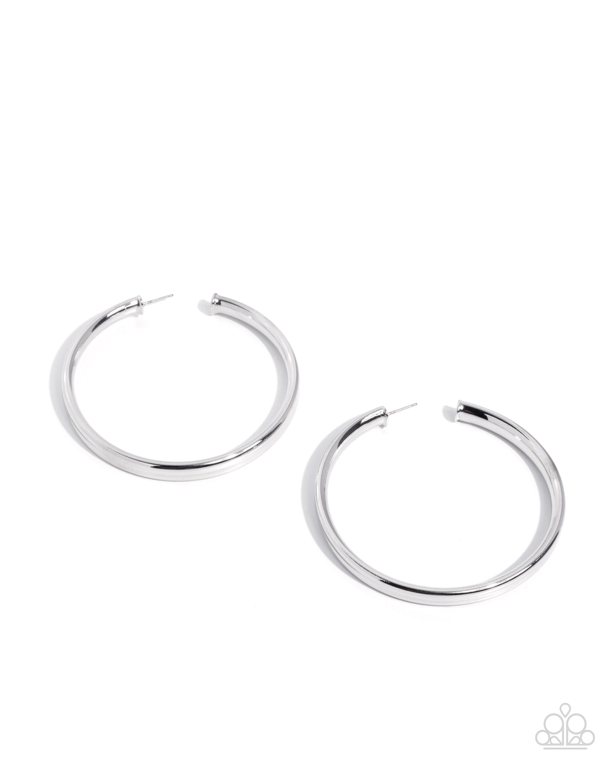 Sleek Staple Silver hoop earrings
