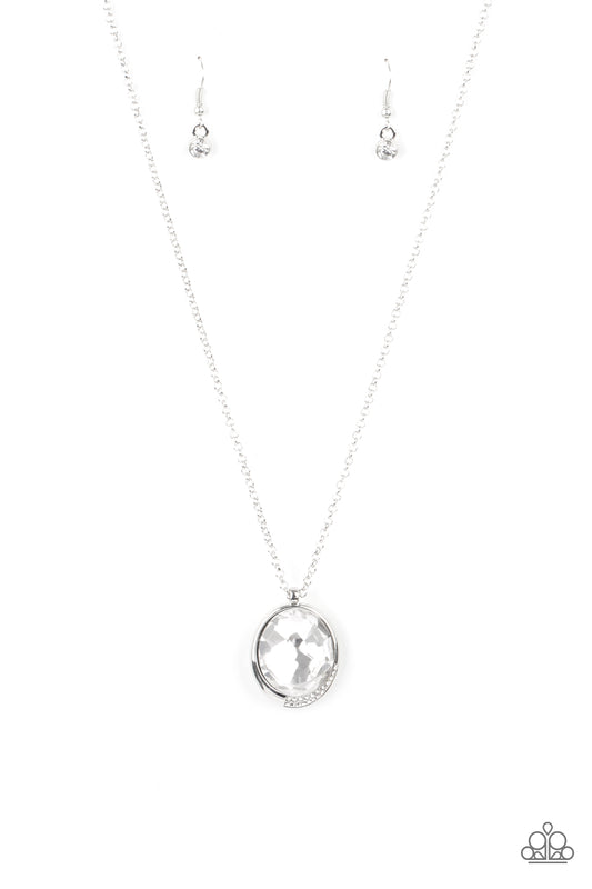 Fashion Finale White pendant necklace