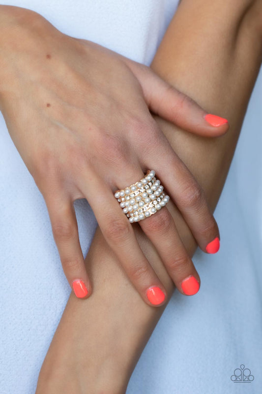 Verified Vintage Gold statement ring, alternate view