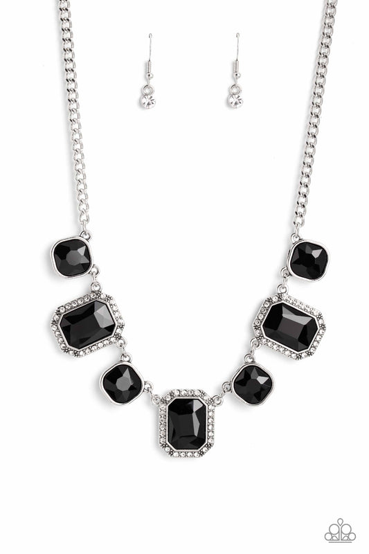 Royal Rumble Black statement necklace