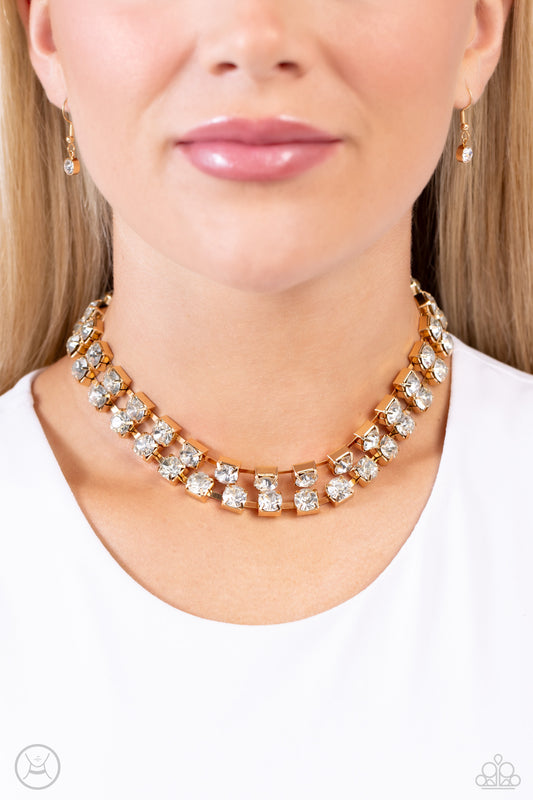 Glistening Gallery Gold choker necklace, alternate view
