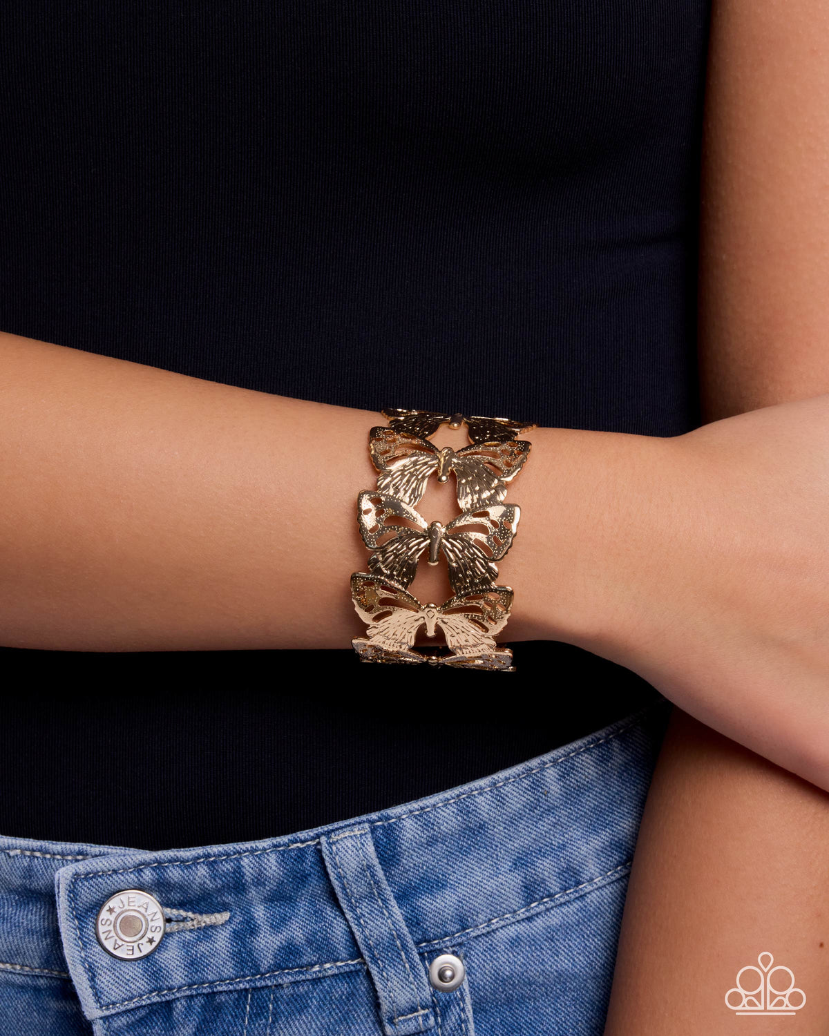 Ready to Fly - Gold | Gold-Tone Butterfly Cuff Bracelet - photo 2