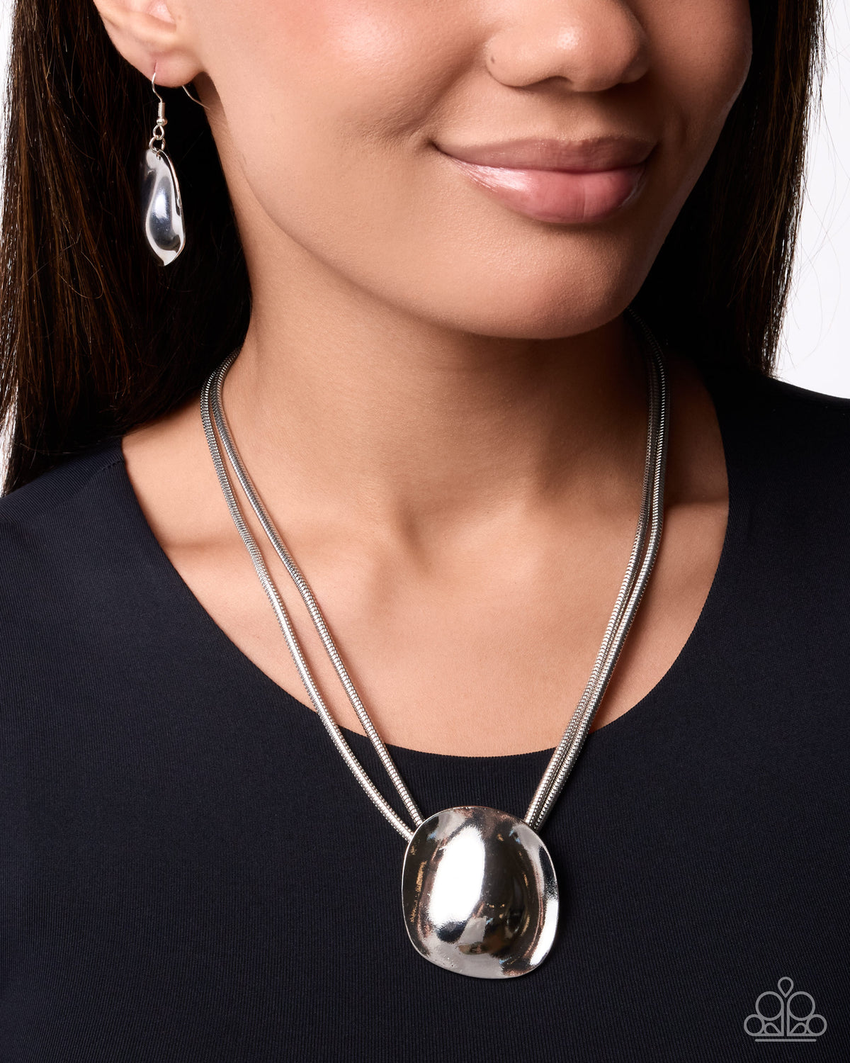 Longitudinal Legacy - Silver | Silver-Tone Layered Pendant Necklace - photo 2