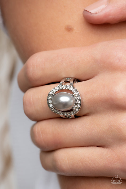Seize the Shimmer Ring - Silver
