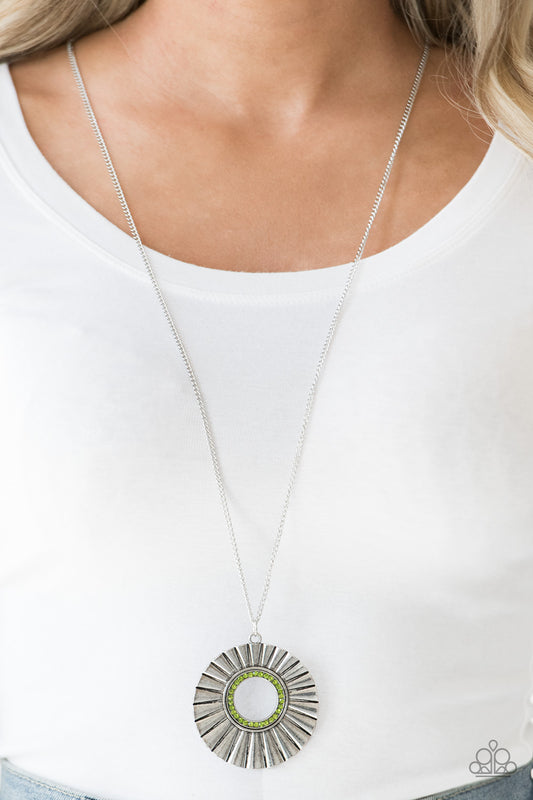 Chicly Centered Green statement necklace, alternate view