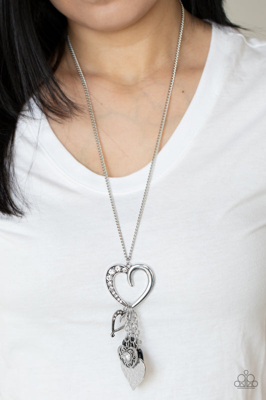 Flirty Fashionista Black pendant necklace, alternate view