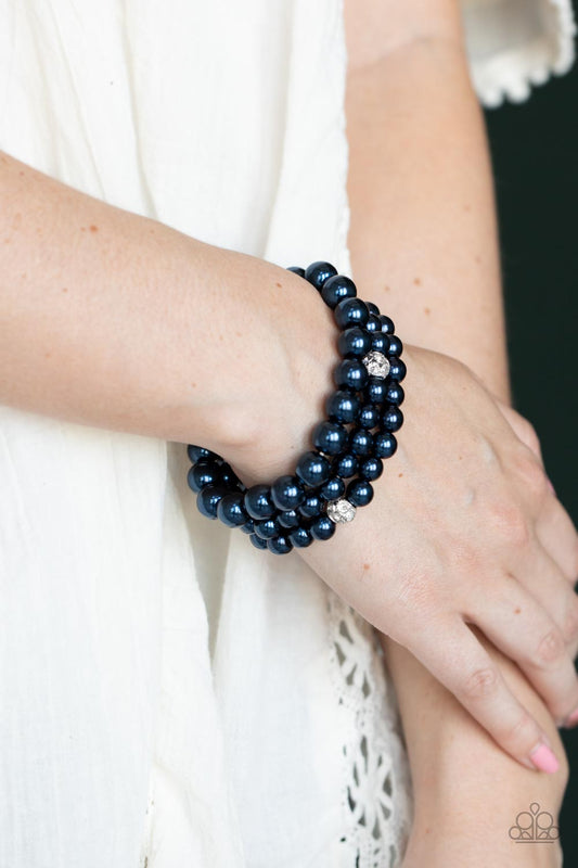 Here Comes The Heiress Blue stretch bracelet, alternate view
