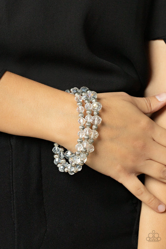 Eiffel Tower Tryst White stretch bracelet, alternate view