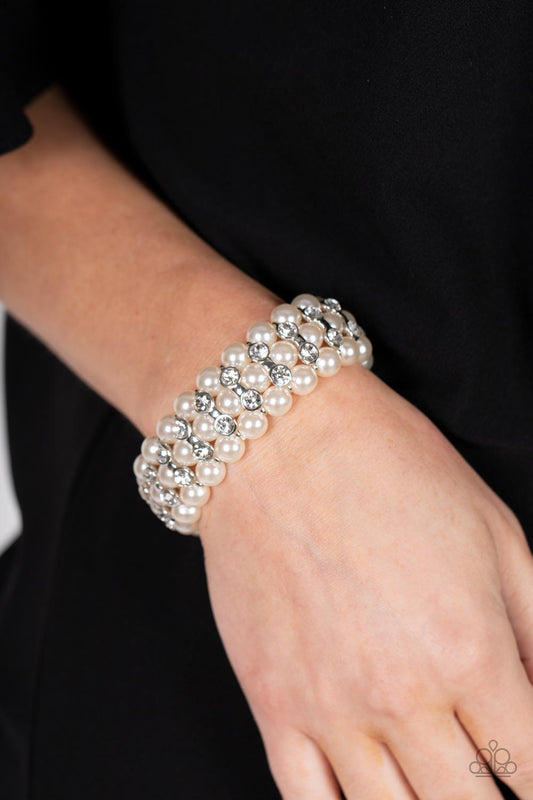 Eiffel Tower Elegance White stretch bracelet, alternate view