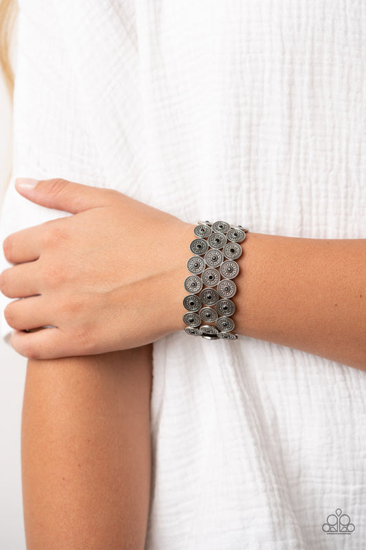 Forgotten Treasure Black stretch bracelet, alternate view