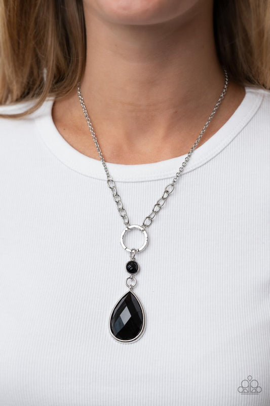 Valley Girl Glamour Black statement necklace, alternate view