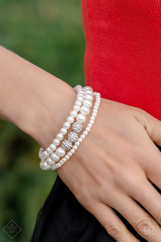 Showy Soprano White stretch bracelet, alternate view
